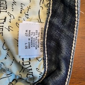 Cowgirl Tuff Barbed Wire Flares